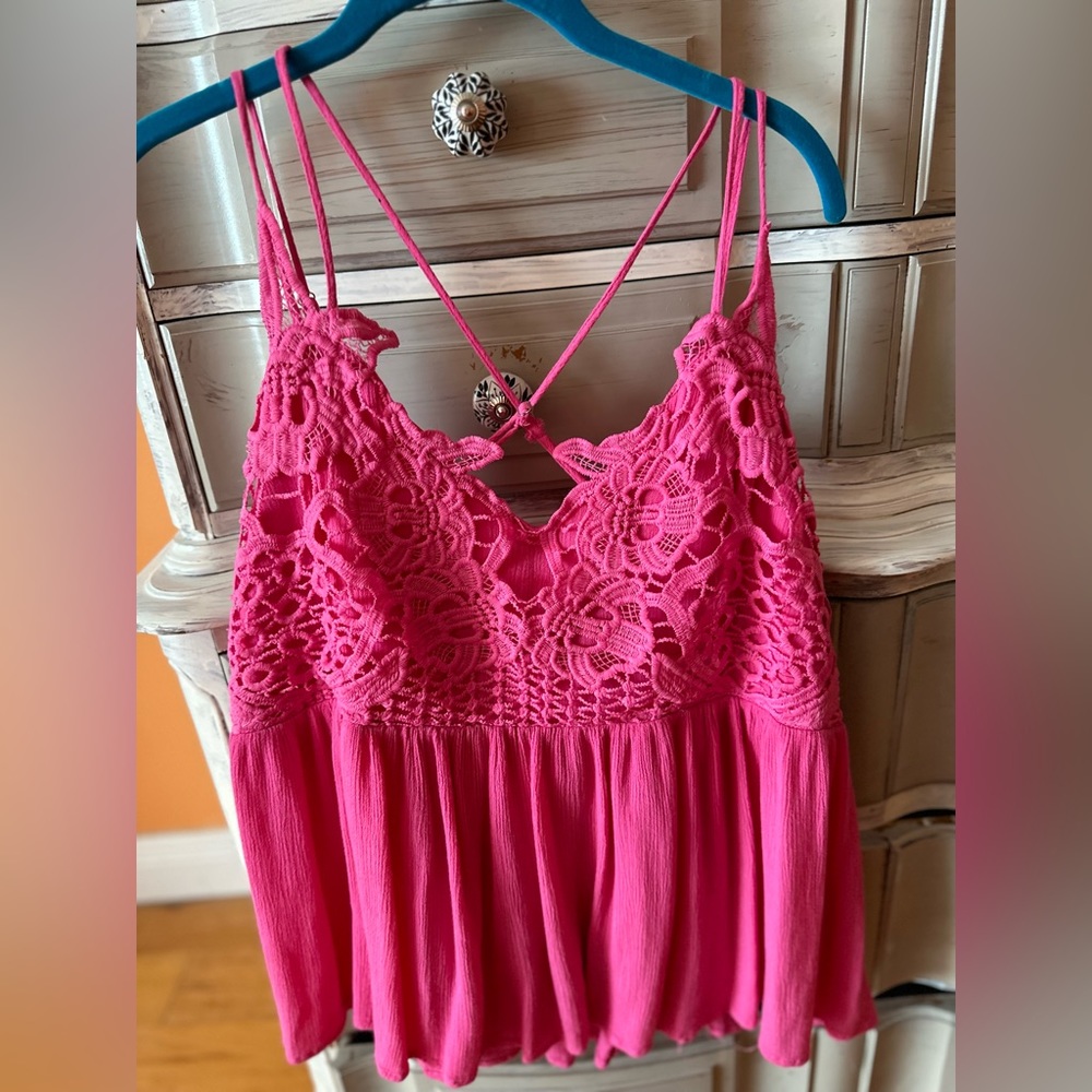 Bright pink detailed Barbie girl cami!